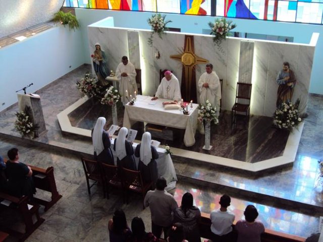 image042